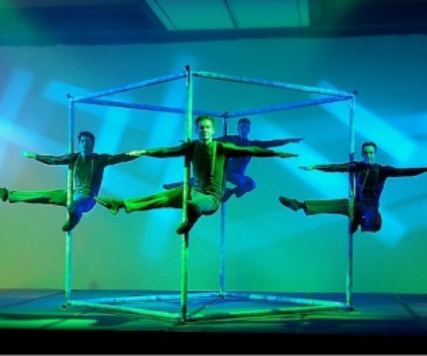 Chinese-Pole-Cube-Act